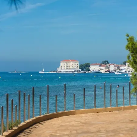 Sanja Near The And Center Apartment *