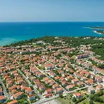 Appartement Sanja Near The And Center *