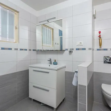 Apartman Sanja Near The And Center Poreč